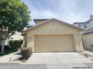 241 Anjou Cir, Sacramento, CA 95835