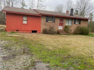 121 Legrand Rd, Mount Gilead, NC 27306