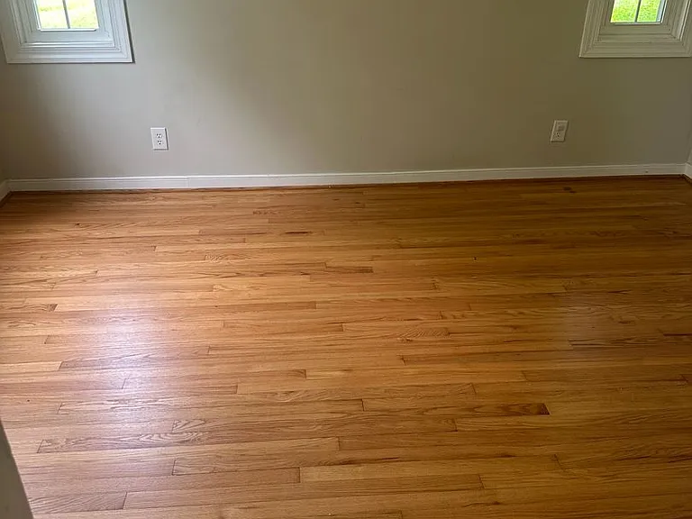 903 Willow Lawn Dr — Photo 2