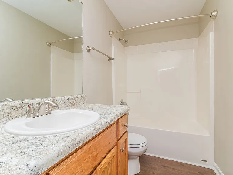 1449 Westview Dr — Photo 16