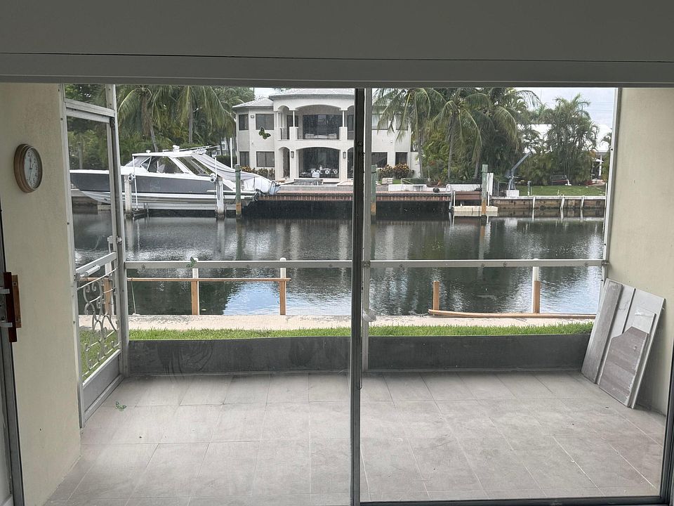 1st image of 460 Paradise Isle Boulevard #101