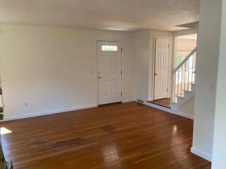 16919 Chillicothe Rd — Photo 18