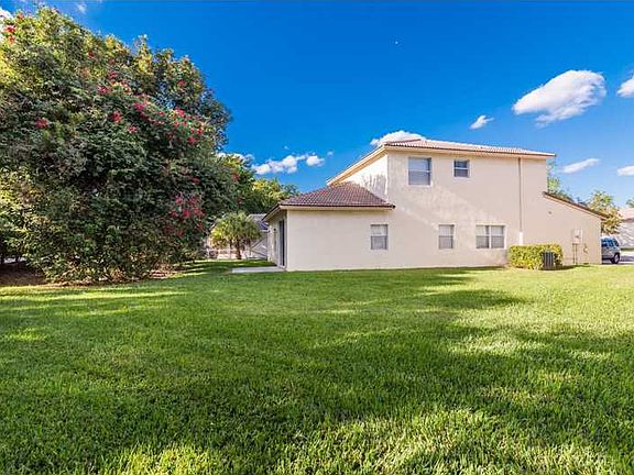 Emerald Estates
