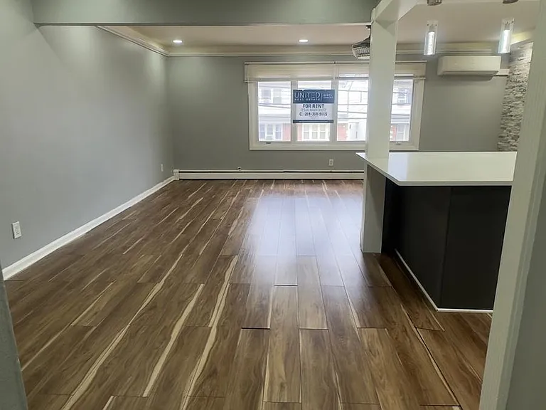 728 Liberty Ave #1 — Photo 6