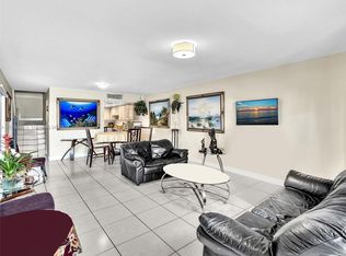 14338 SW 96th Ter, Miami, FL 33186