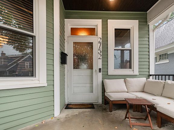 4th image of 2752 Willard Ave