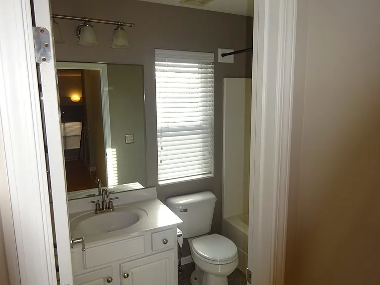1713 Liberty Pike — Photo 28