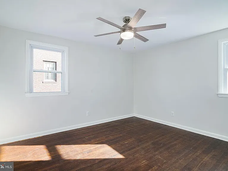 109 Connecticut Ave — Photo 11