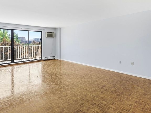 5th image of 151 Coolidge Ave APT 413