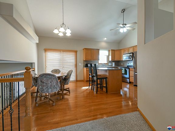 4th image of 5721 Bridle Ln