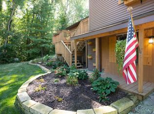 13711 228th St N, Cordova, IL 61242
