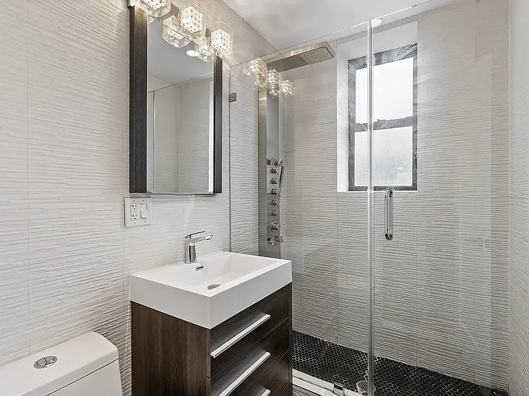 152 Thompson St #3C — Photo 8
