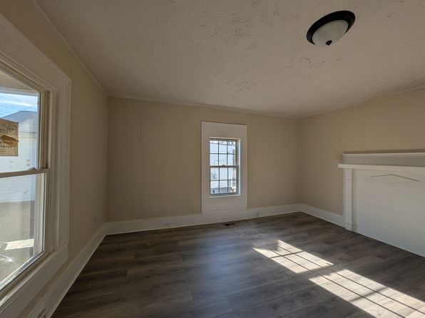 106 S Washington Ave