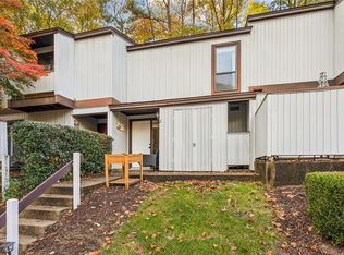 2 Spring W, Williamsburg, VA 23188