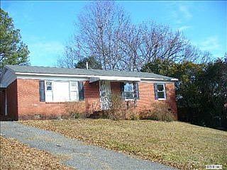 1st image of 3018 Salem Dr