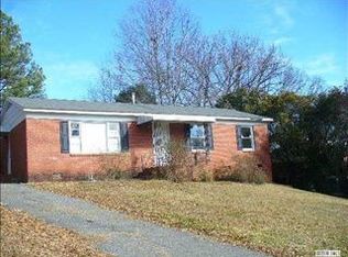 3018 Salem Dr, Gastonia, NC 28052