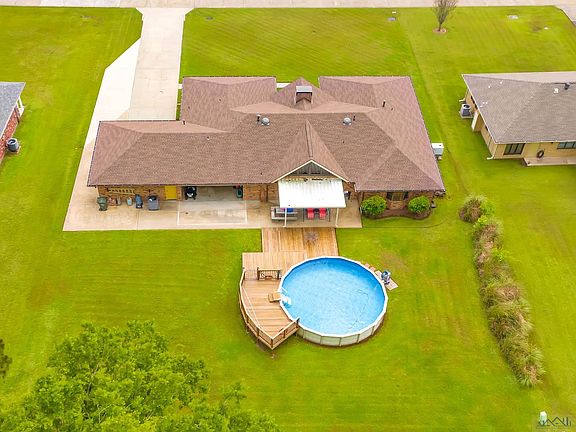 5th image of 4017 Benton Dr
