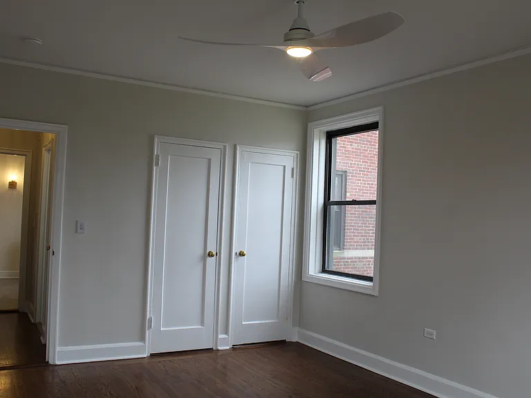 122B Larchmont Acre W #2B — Photo 13