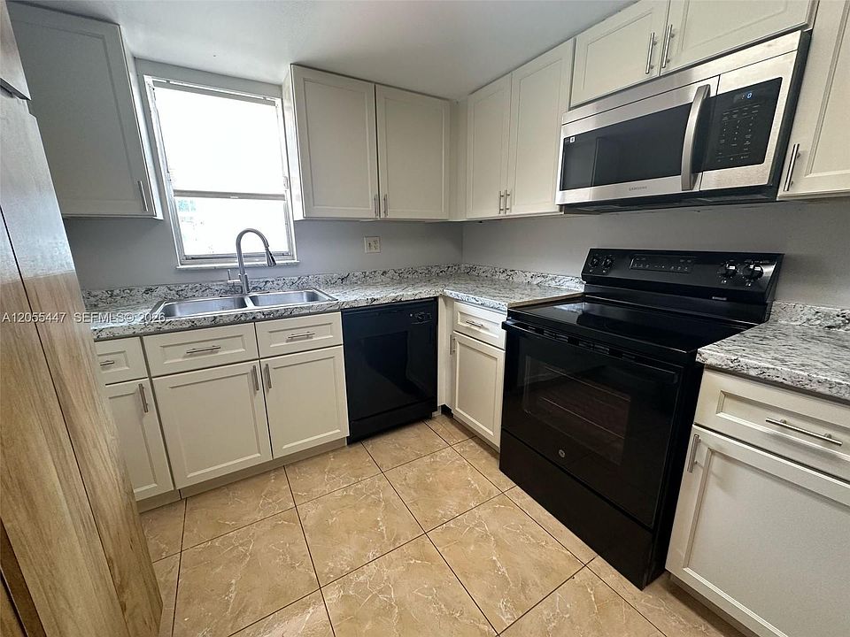 1st image of 4159 SW 66th Ln #120