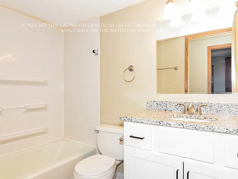 7818 Hampshire Cir N — Photo 13