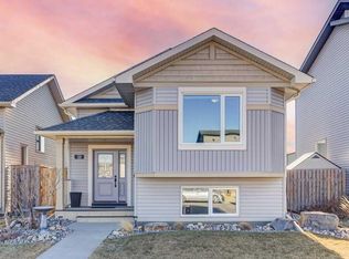 248 N Sunridge Rd W, Lethbridge, AB T1J5H8