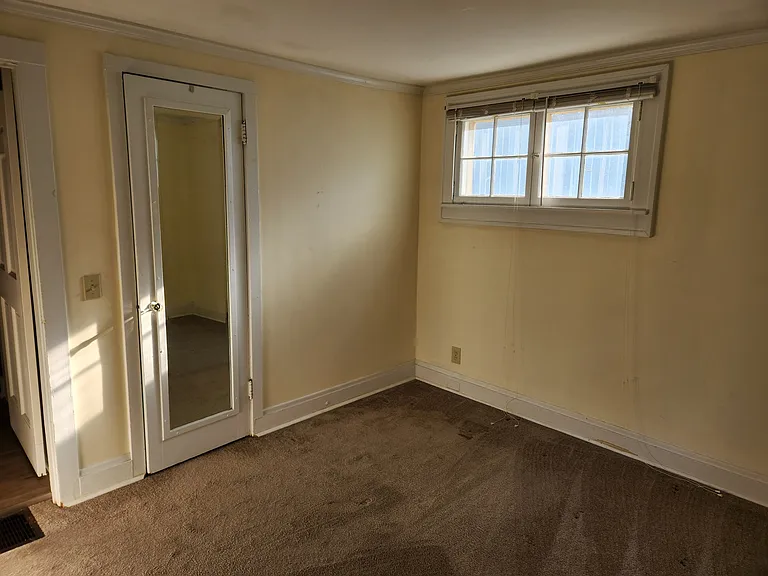 24 E 4th St #101 — Photo 12