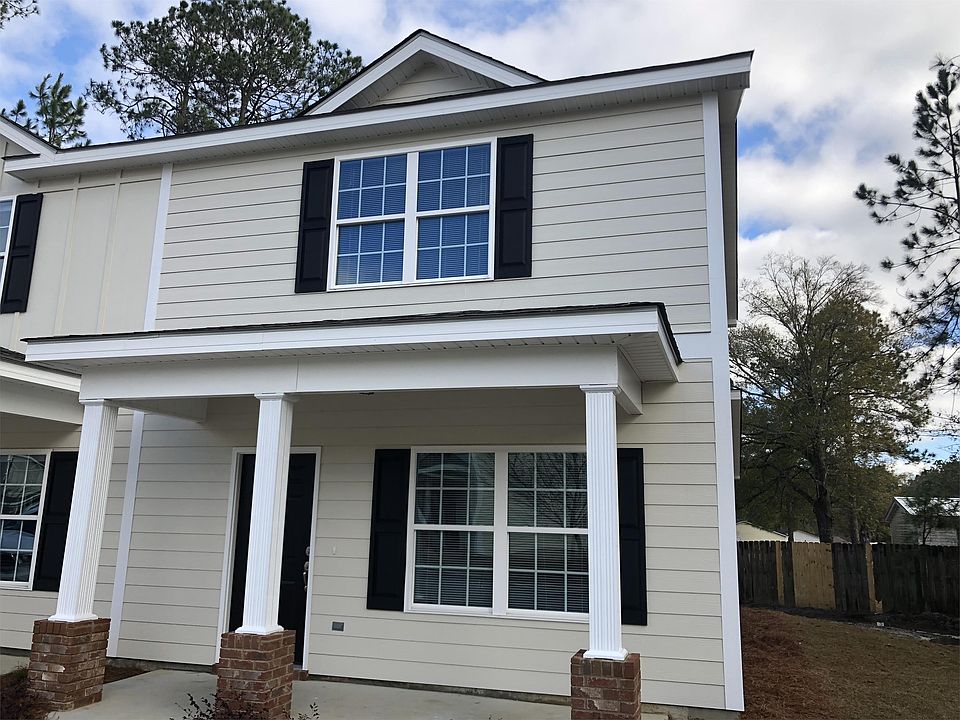 1st image of 641 Glade Fern Way