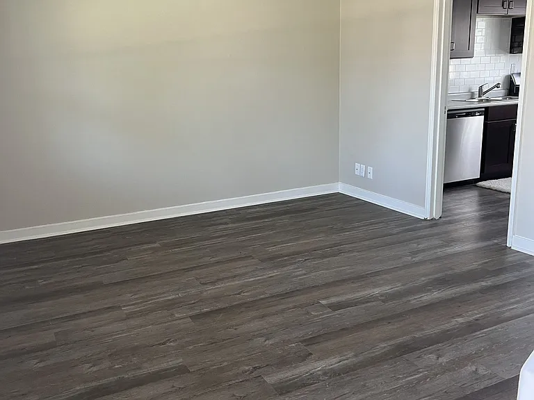 Columbus Crossing Townhomes — Photo 30