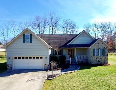 304 Cedarcrest Dr, Shady Spring, WV, 25918