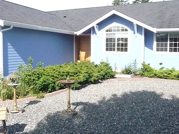 2nd image of 712 W Pine Cone Ct