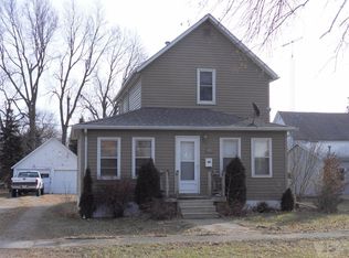 808 N East St, Carroll, IA 51401