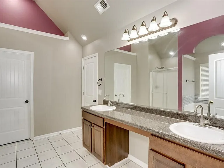 3013 Burgess St — Photo 14