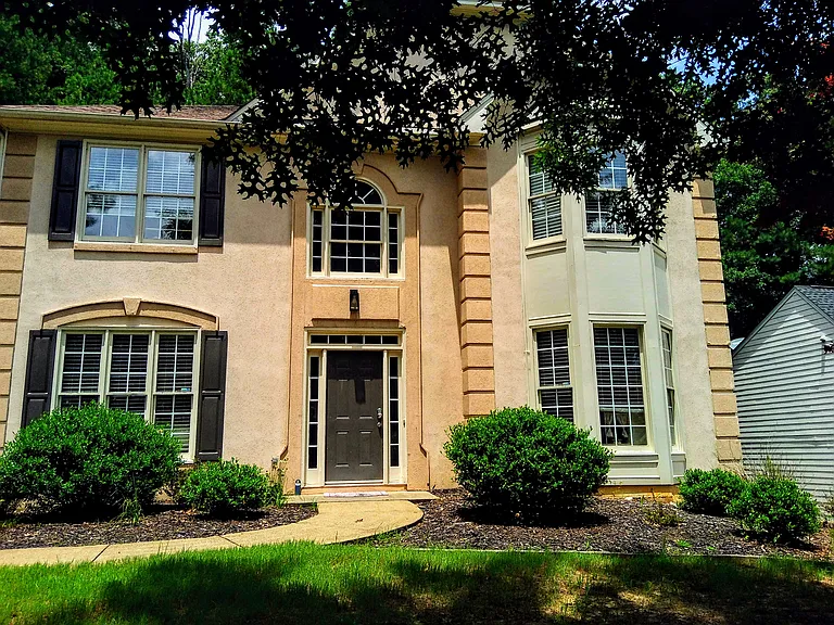 2015 Aldbury Ln — Photo 4
