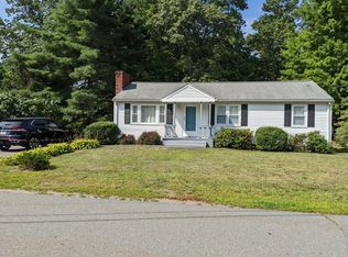 148 Oak Ridge Dr, Ayer, MA 01432