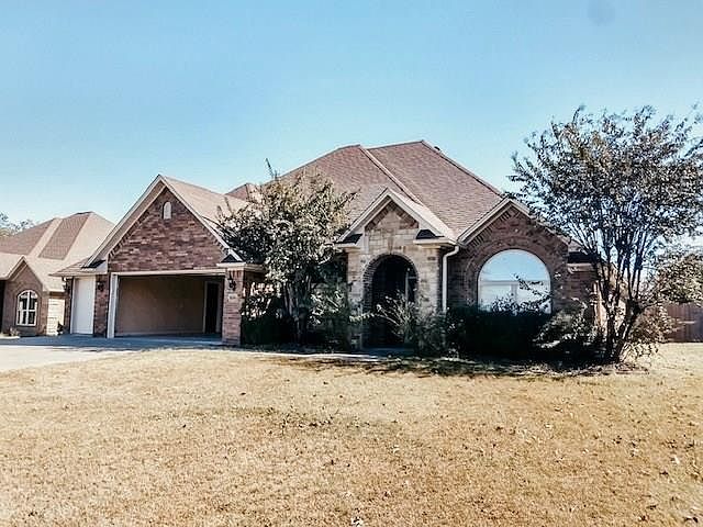 1st image of 2310 Durango Dr
