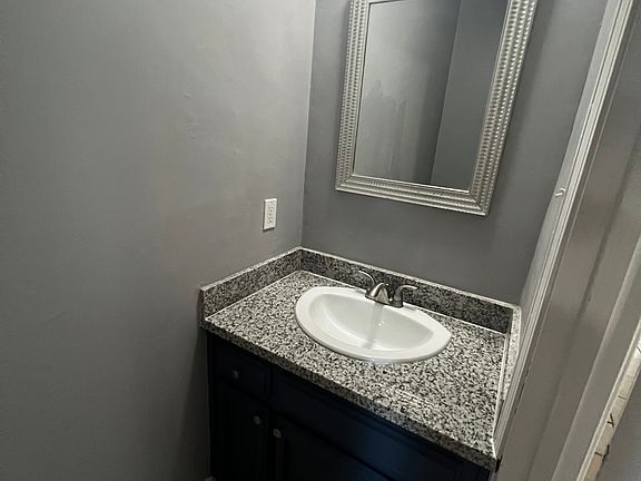 4th image of 3041 Toulon Dr Unit A