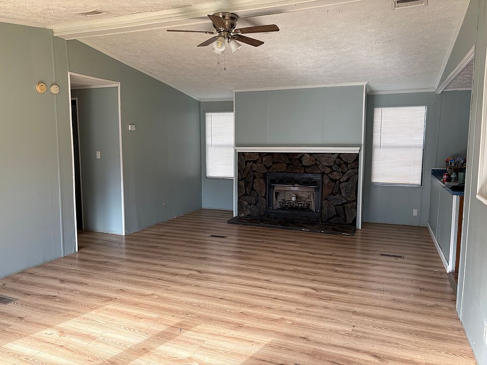 1st image of 7217 Hartley Ln #4