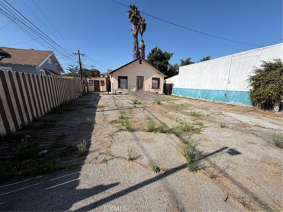 1st image of 8411 S San Pedro St