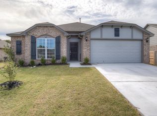 3417 W El Dorado St, Broken Arrow, OK 74011