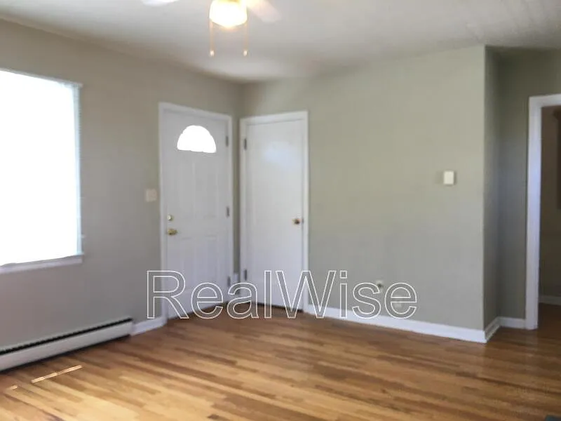 1 bed, 1.0 bath, 1148 sqft, $1,625 — Photo 4