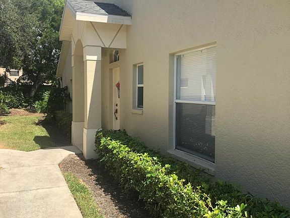 2nd image of 8395 Ibis Cove Cir