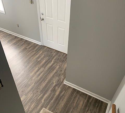 4th image of 229 S Keeneland Dr #2
