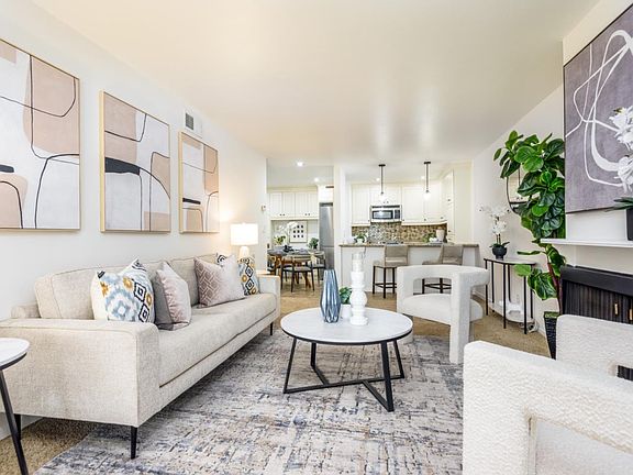 3rd image of 626 Mariners Island Blvd APT 206