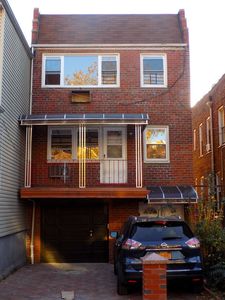 554 E 96th St, Brooklyn, NY, 11212