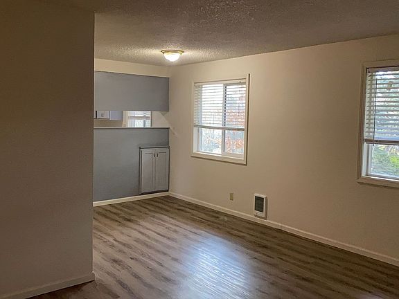 5th image of 742 32nd Ave SE APT 7