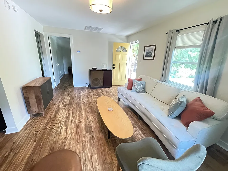 141 Dunwell Ave