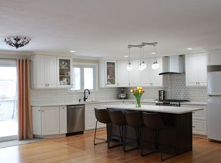 112 Sheraton Rd, Syracuse, NY 13219