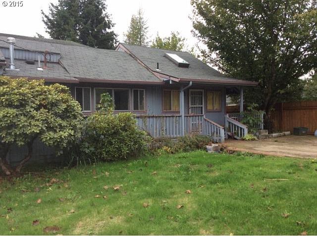 1st image of 1112 NE 102nd Ave