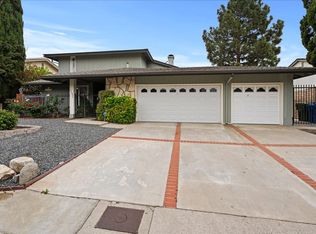 11800 Thunderbird Ave, Porter Ranch, CA 91326