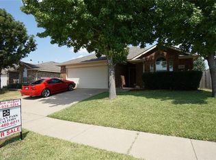 1720 Wolf Creek Dr, Arlington, TX 76018